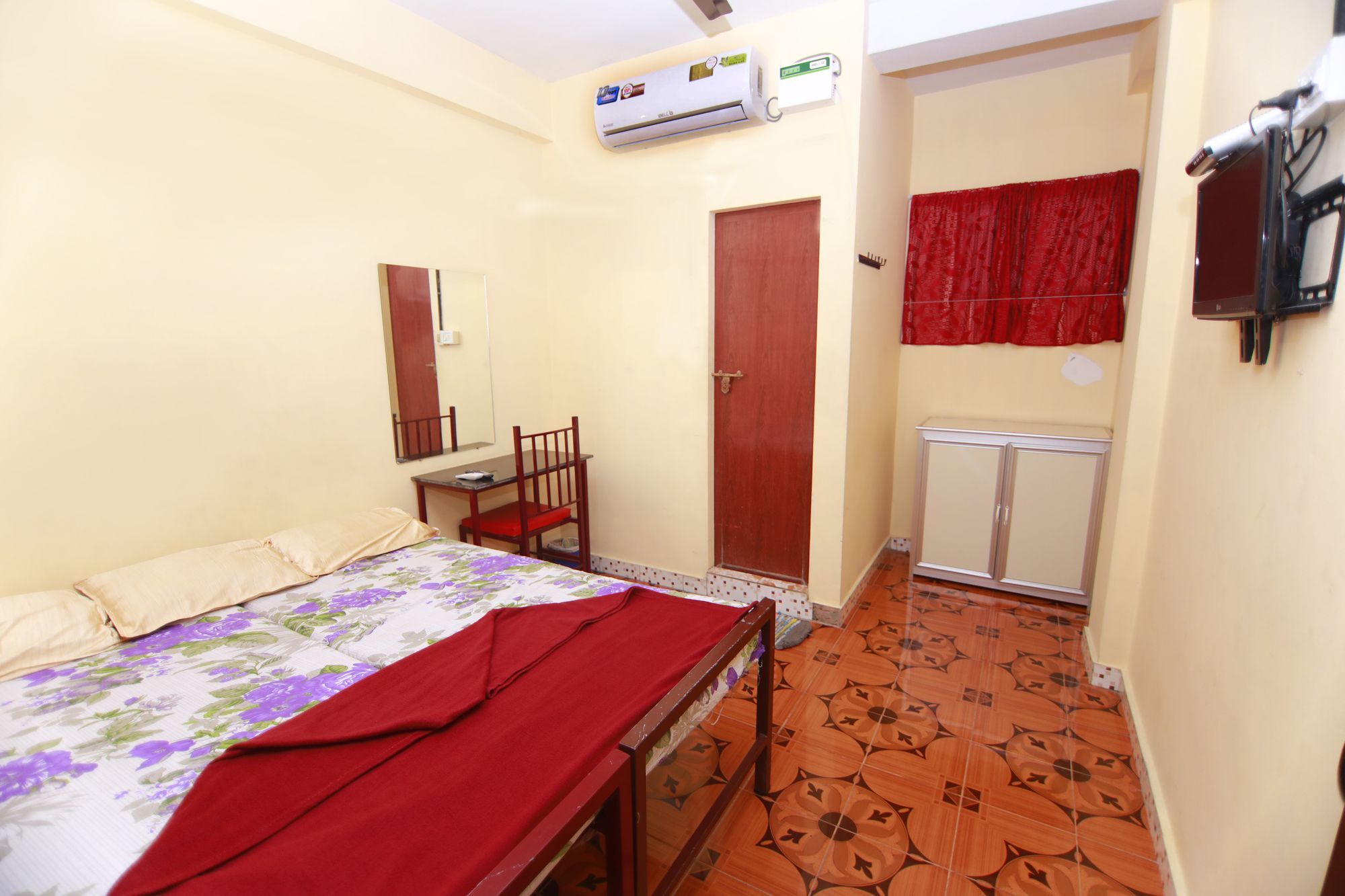 Kochi Pleasant Inn מראה חיצוני תמונה