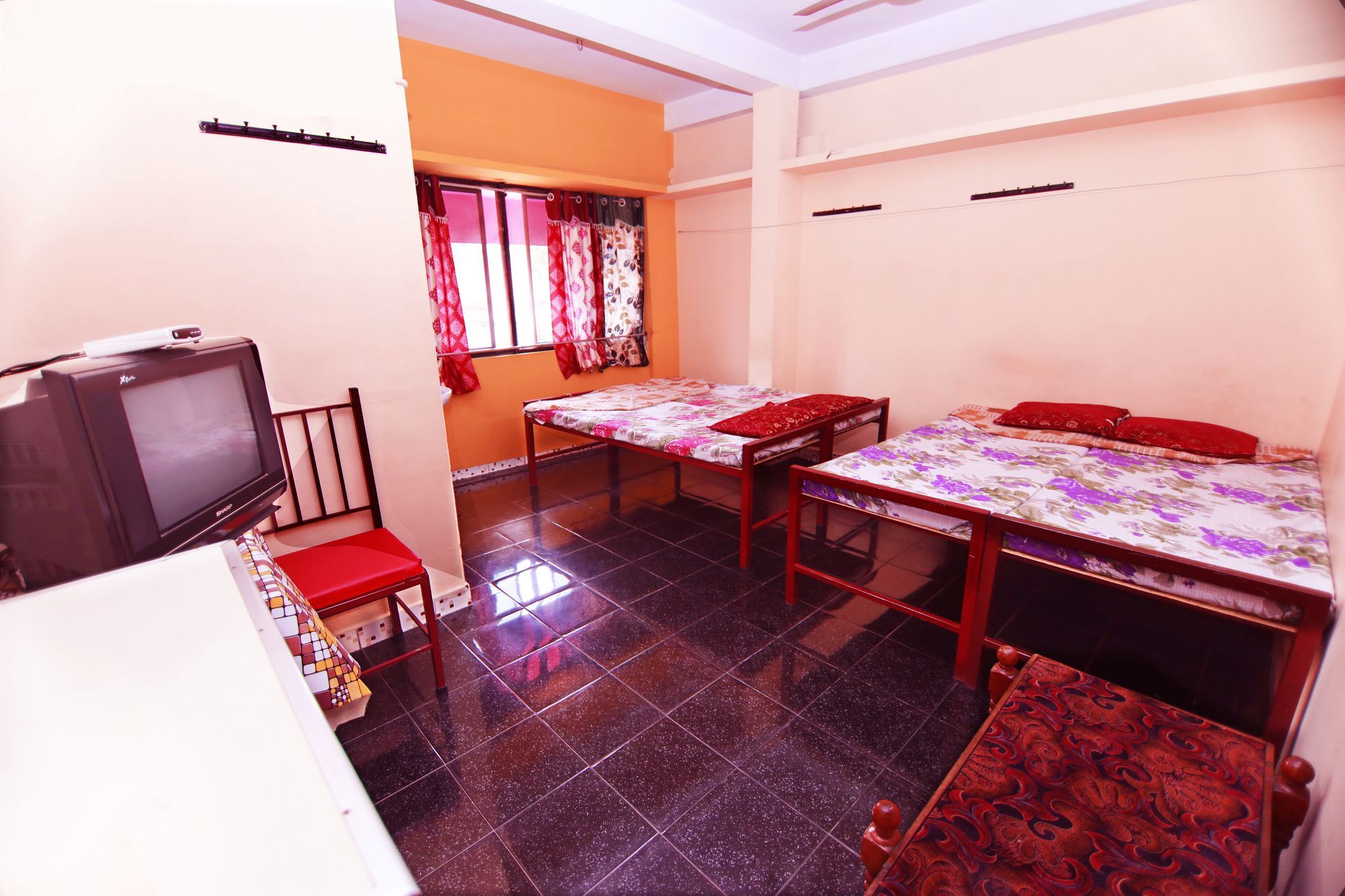 Kochi Pleasant Inn מראה חיצוני תמונה